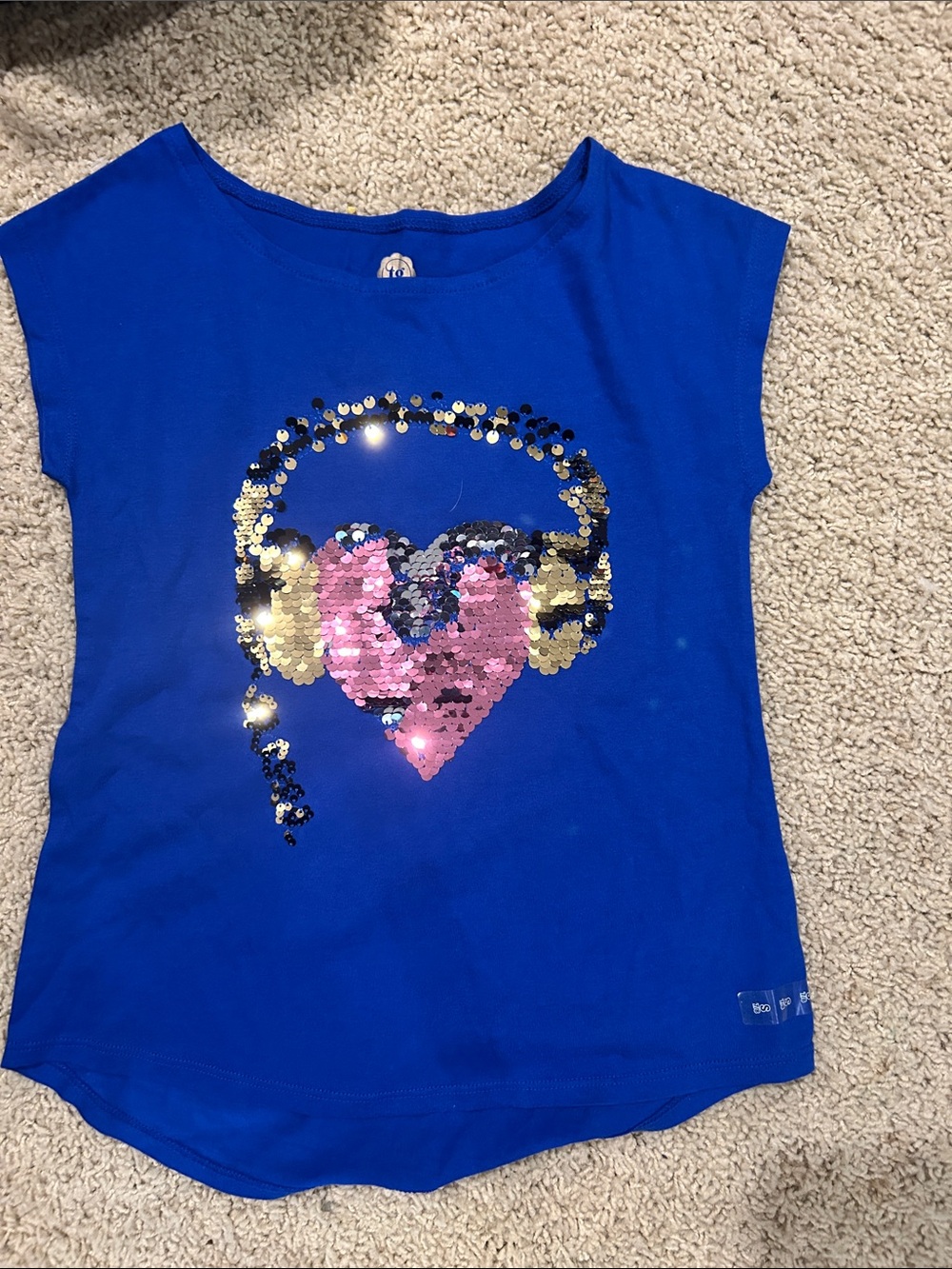 total girl Bright Blue Tee with Pink & Gold Sequin Heart Headphones